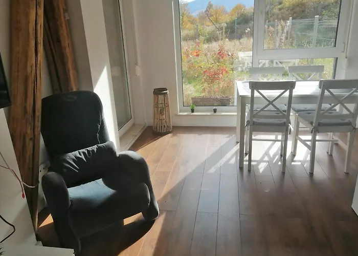 Zacisze シクラルスカ・ポレンバ